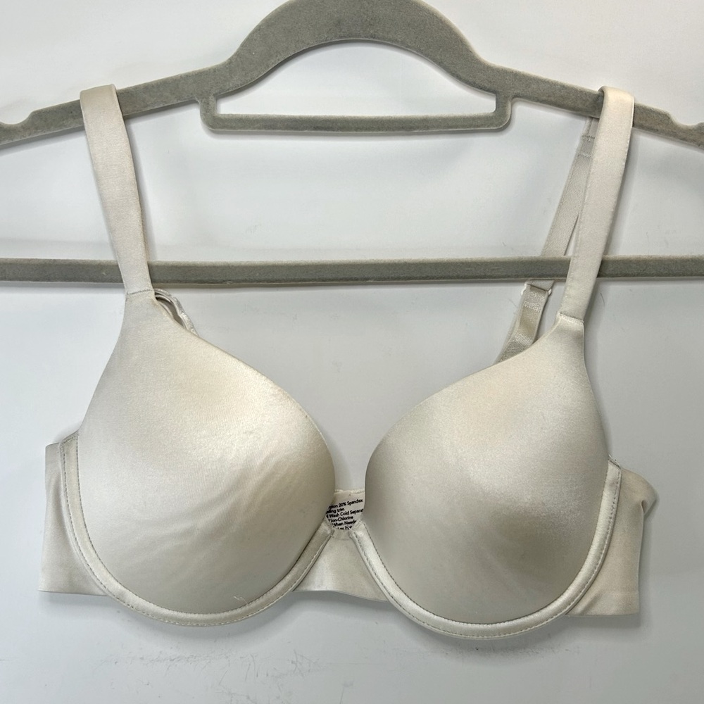 Soma Enhancing Shape Full Coverage Neutral Cream Adjustable Strap Bra 36B